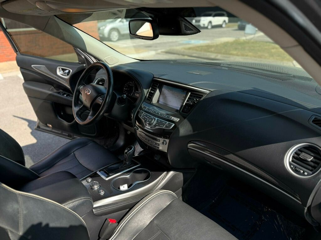 2019 Infiniti QX60 Luxe photo 14