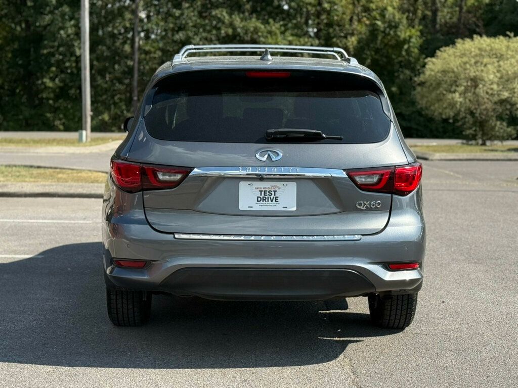2019 Infiniti QX60 Luxe photo 16