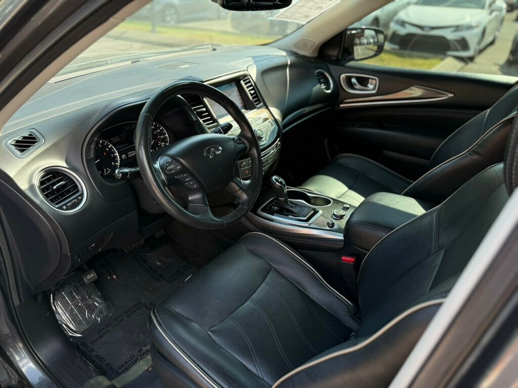 2019 Infiniti QX60 Luxe photo 4
