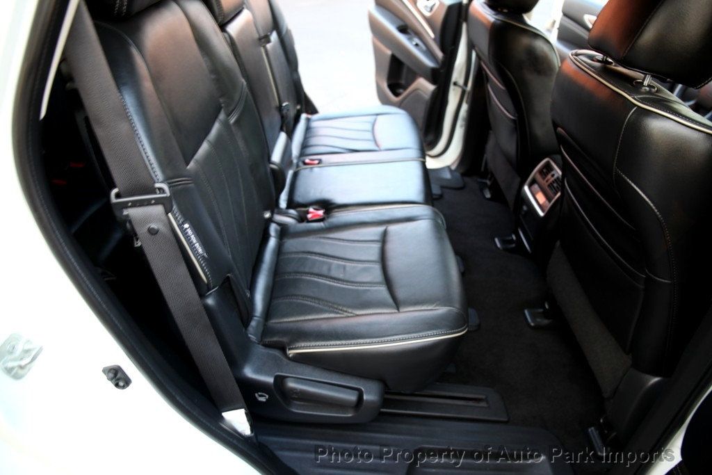 2019 INFINITI QX60 LUXE AWD - 22926122 - 30