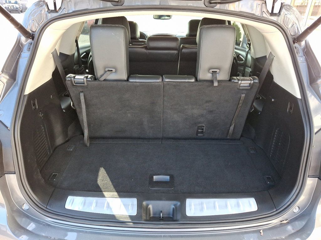 2019 Infiniti QX60 Luxe AWD photo 30