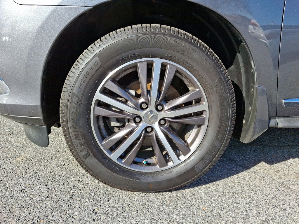 2019 Infiniti QX60 Luxe AWD photo 8