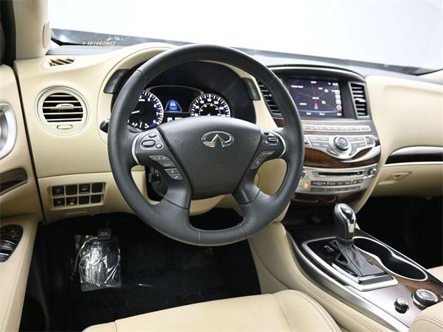 2019 Infiniti QX60 Luxe AWD photo 16