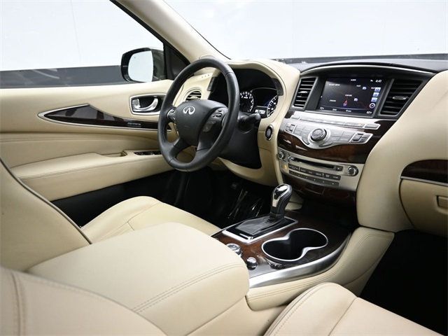 2019 Infiniti QX60 Luxe AWD photo 17