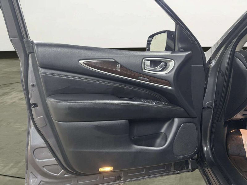 2019 INFINITI QX60 Luxe AWD 4dr SUV - 22999314 - 9