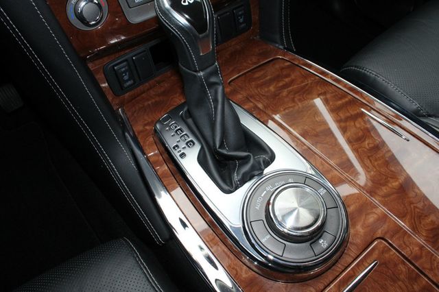 2019 INFINITI QX80 LUXE AWD - 22968549 - 24