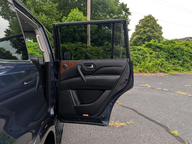 2019 INFINITI QX80 LUXE AWD - 23050416 - 11