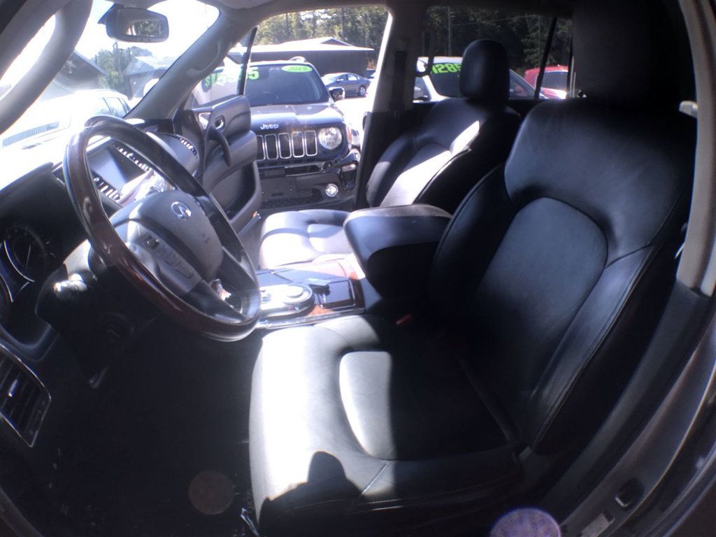 2019 Infiniti QX80 Luxe photo 8