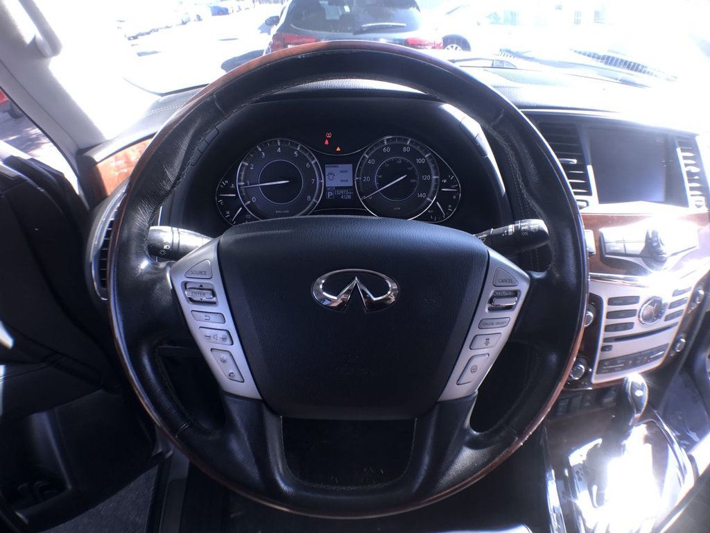 2019 Infiniti QX80 Luxe photo 9