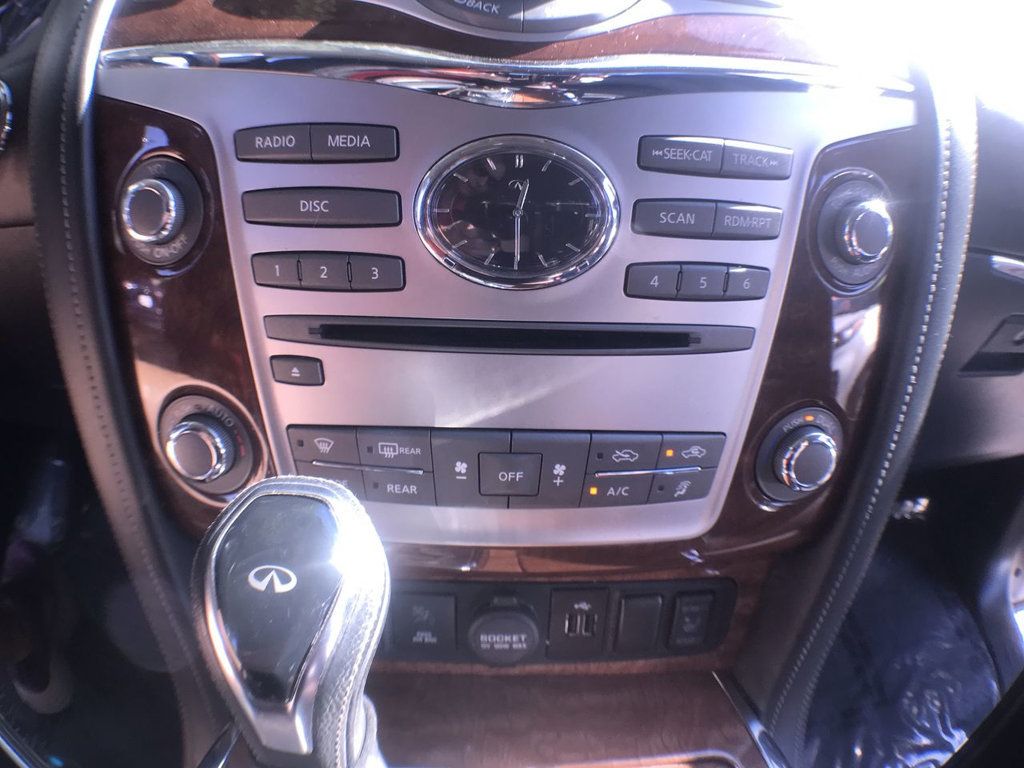 2019 Infiniti QX80 Luxe photo 14