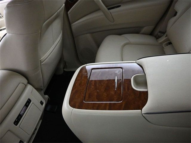 2019 Infiniti QX80 Luxe photo 12