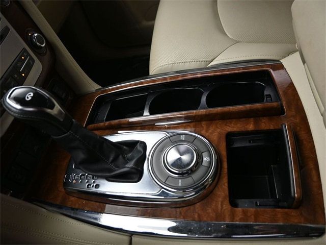 2019 Infiniti QX80 Luxe photo 21