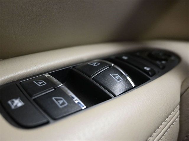 2019 Infiniti QX80 Luxe photo 25