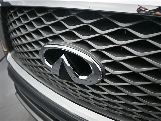 2019 INFINITI QX80 LUXE RWD - 22952300 - 18