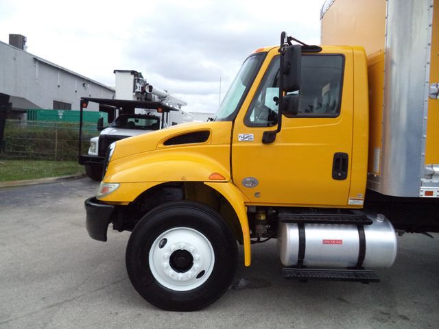 2019 International 4300 26ft Dry Freight Box Truck Moving Truck With Liftgate - 22971179 - 13