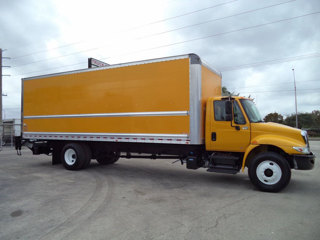 2019 International 4300 26ft Dry Freight Box Truck Moving Truck With Liftgate - 22971179 - 1