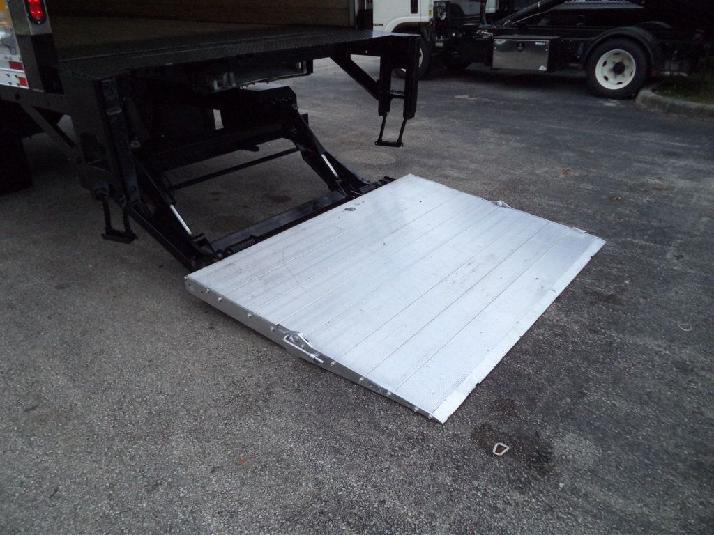2019 International 4300 26ft Dry Freight Box Truck Moving Truck With Liftgate - 22971179 - 32