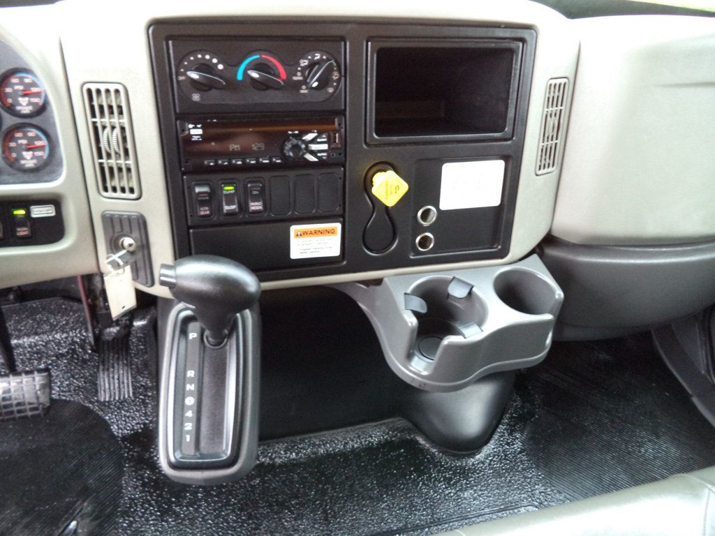 2019 International 4300 26ft Dry Freight Box Truck Moving Truck With Liftgate - 22971179 - 40