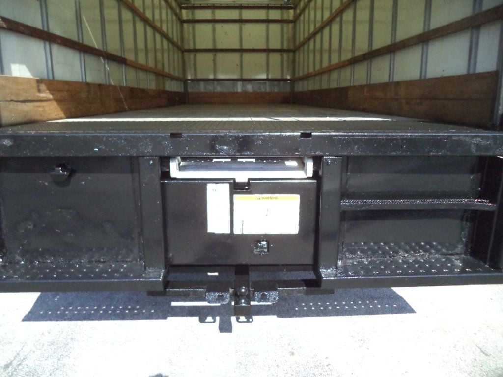 2019 International 4300 26ft Dry Freight Box Truck With Aluminum Ramp - 22724566 - 28