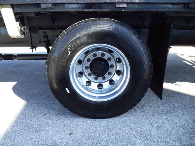 2019 International 4300 26ft Flatbed Platform Truck w/Aluminum Liftgate - 22947472 - 10