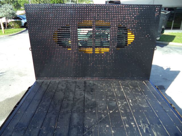 2019 International 4300 26ft Flatbed Platform Truck w/Aluminum Liftgate - 22947472 - 19