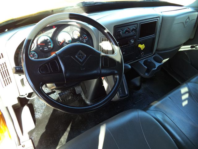 2019 International 4300 26ft Flatbed Platform Truck w/Aluminum Liftgate - 22947472 - 26