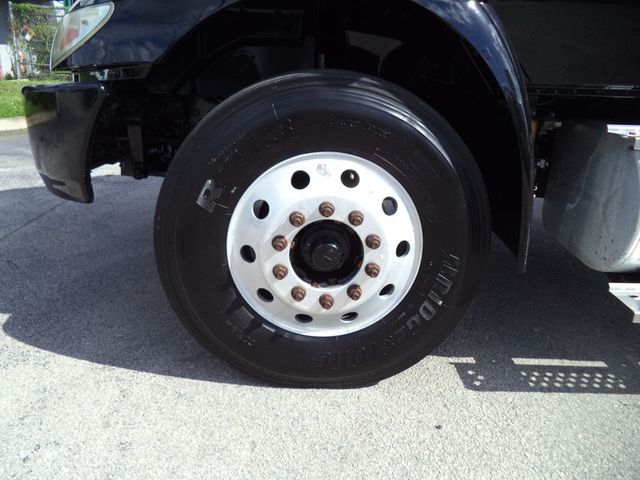 2019 International 4300 26ft Flatbed Platform Truck w/Aluminum Liftgate - 22978266 - 14