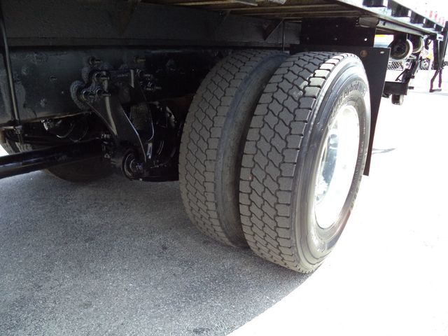 2019 International 4300 26ft Flatbed Platform Truck w/Aluminum Liftgate - 22978266 - 15