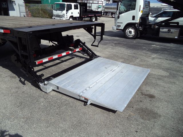 2019 International 4300 26ft Flatbed Platform Truck w/Aluminum Liftgate - 22978266 - 30