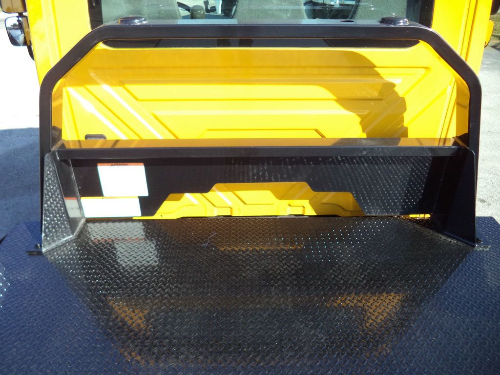 2019 International 4300 w/ 25ft Beaver Tail, Dove Tail, Ramp Truck Equip Hauler - 22985931 - 15