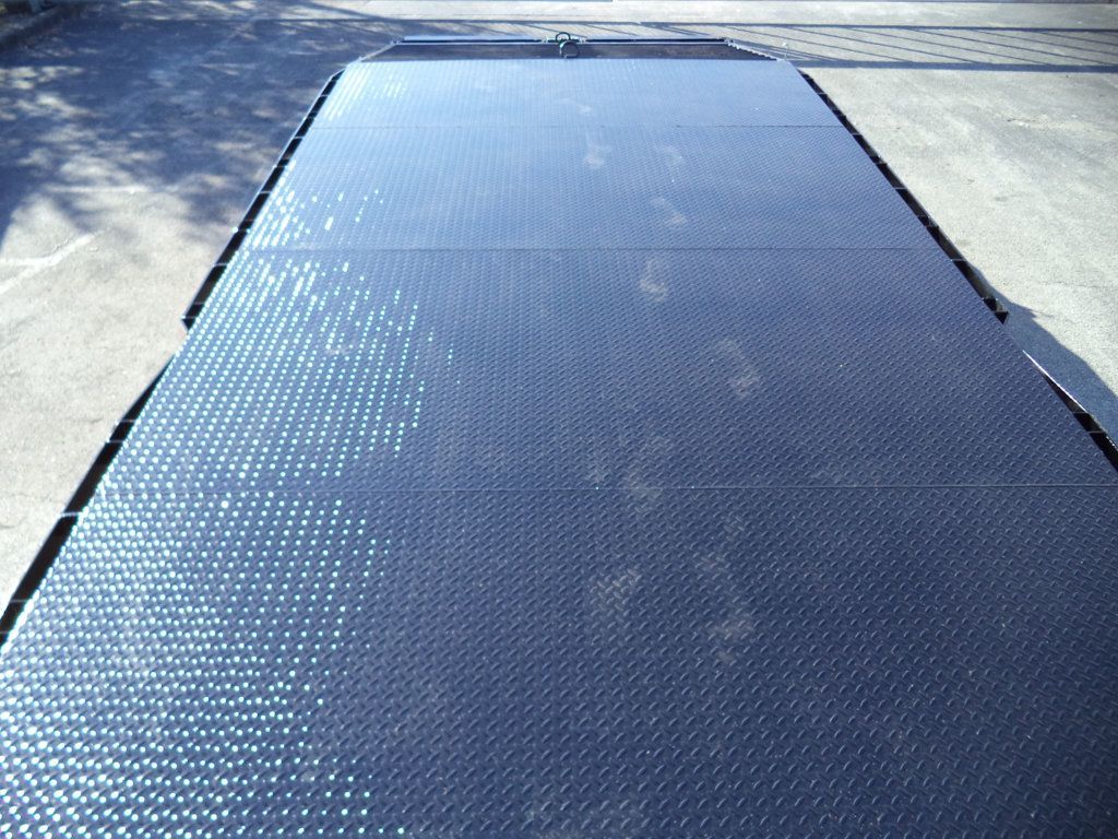 2019 International 4300 w/ 25ft Beaver Tail, Dove Tail, Ramp Truck Equip Hauler - 22985931 - 16