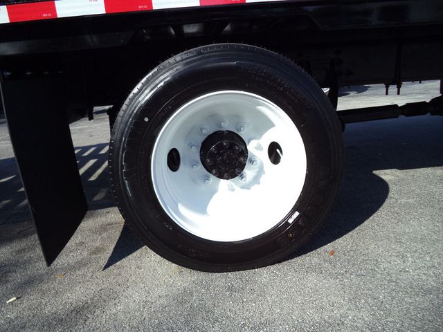 2019 International 4300 w/ 25ft Beaver Tail, Dove Tail, Ramp Truck Equip Hauler - 22985931 - 22