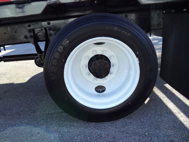 2019 International 4300 w/ 25ft Beaver Tail, Dove Tail, Ramp Truck Equip Hauler - 22985931 - 23