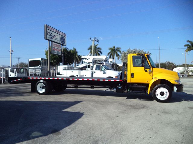 2019 International 4300 w/ 25ft Beaver Tail, Dove Tail, Ramp Truck Equip Hauler - 22985931 - 6