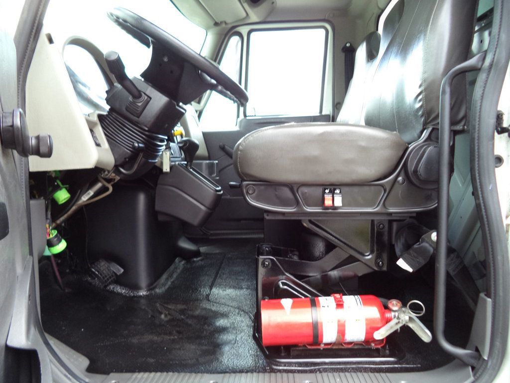 2019 International 4300 w/ 26ft Dry Freight Moving Box Truck w/ Lift Gate - 22999102 - 43