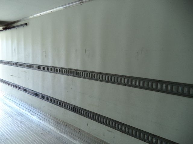 2019 International 4300 w/ 26ft Refrigerated Box Truck Carrier Supra 860 Reefer - 23005798 - 23