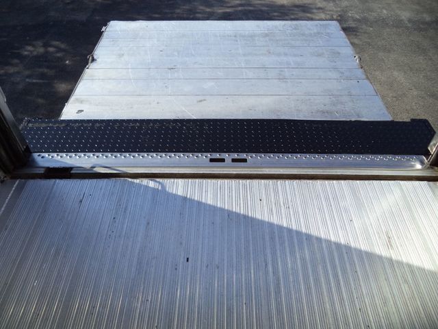 2019 International 4300 w/ 26ft Refrigerated Box Truck Carrier Supra 860 Reefer - 23005798 - 24