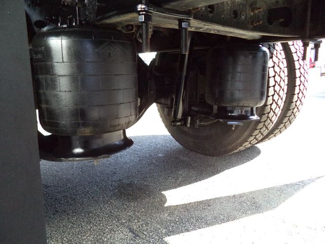 2019 International 4300 w/ 26ft Refrigerated Box Truck Carrier Supra 860 Reefer - 23005798 - 27