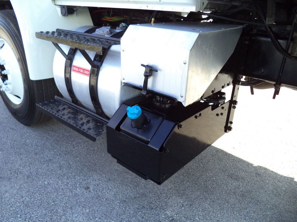 2019 International 4300 w/ 26ft Refrigerated Box Truck Carrier Supra 860 Reefer - 23005798 - 28