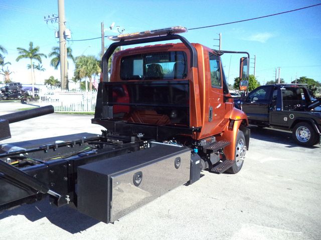 2019 International 4300 w/ Brand New 21' JerrDan 6 Ton XLP Car Carrier Rollback - 22919067 - 19