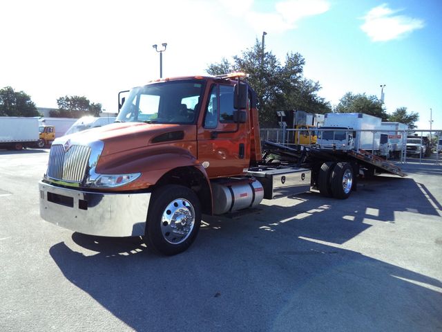 2019 International 4300 w/ Brand New 21' JerrDan 6 Ton XLP Car Carrier Rollback - 22919067 - 38