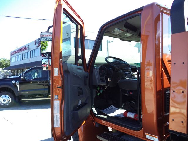 2019 International 4300 w/ Brand New 21' JerrDan 6 Ton XLP Car Carrier Rollback - 22919067 - 40