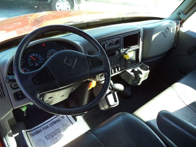 2019 International 4300 w/ Brand New 21' JerrDan 6 Ton XLP Car Carrier Rollback - 22919067 - 43