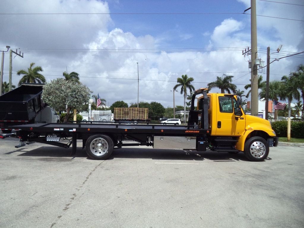 2019 International 4300 w/ Brand New 22' JerrDan 6 Ton XLP Car Carrier Rollback - 22870151 - 11