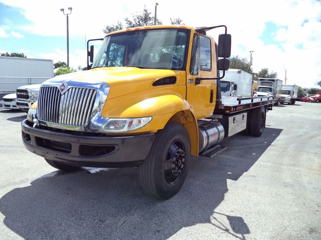 2019 International 4300 w/ Brand New 22' JerrDan 6 Ton XLP Car Carrier Rollback - 22922321 - 31