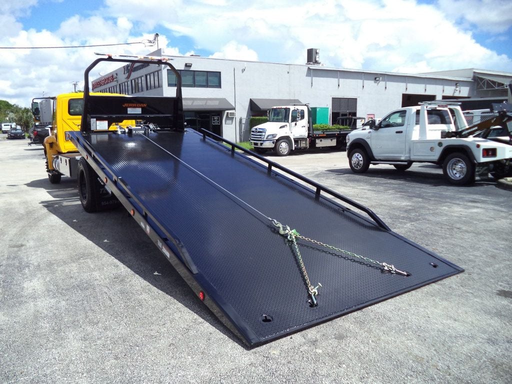 2019 International 4300 w/ Brand New 22' JerrDan 6 Ton XLP Car Carrier Rollback - 22922321 - 8