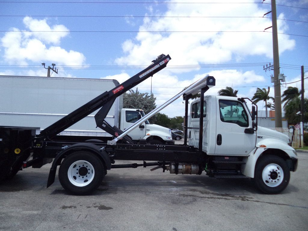 2019 International 4300 w/ NEW 14ft Switch-N-Go  Dumpster Bin Rolloff Truck - 23016319 - 40