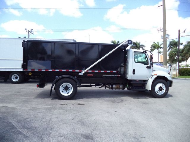 2019 International 4300 w/ NEW 14ft Switch-N-Go  Dumpster Bin Rolloff Truck - 23016319 - 4