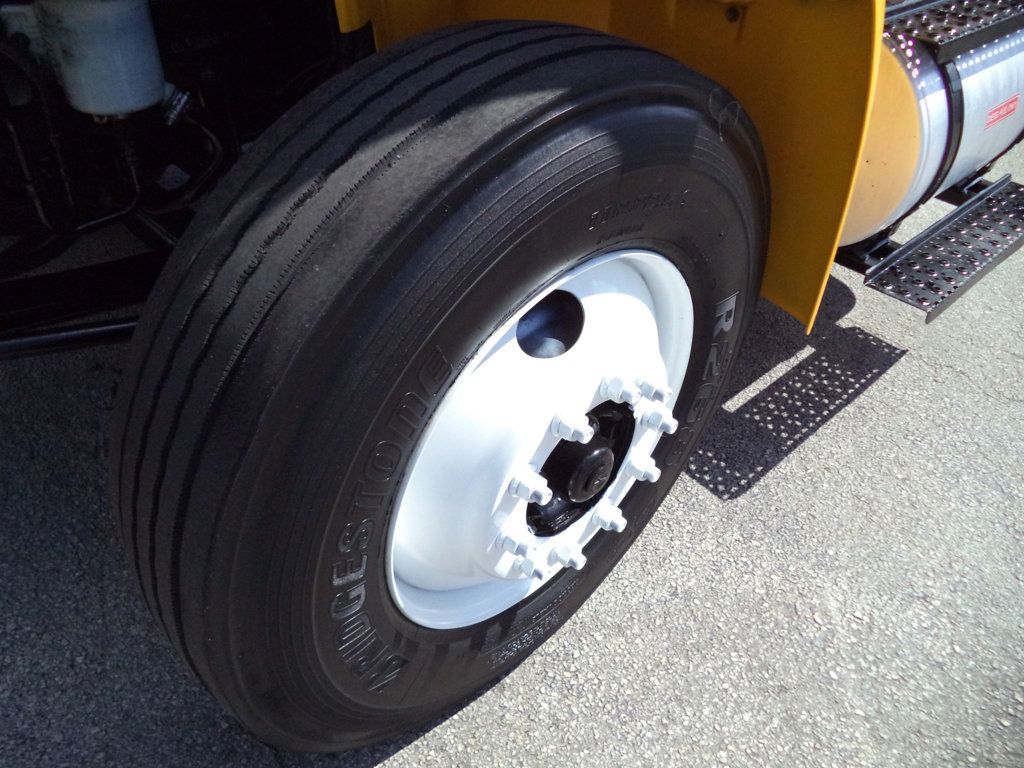 2019 International 4300 w/ New 18ft Steel Trash Dump Body Landscape Dump - 22986399 - 23