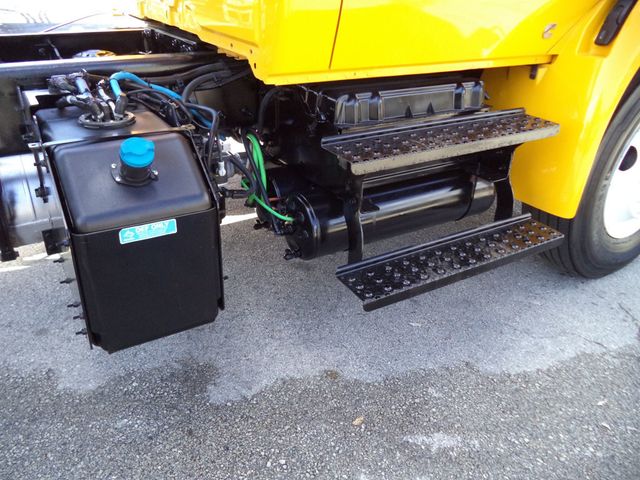 2019 International 4300 w/ New 18ft Steel Trash Dump Body Landscape Dump - 22986399 - 30